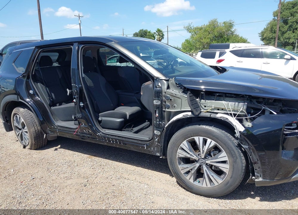 2022 NISSAN ROGUE SV FWD VIN: 5N1BT3BA5NC704008