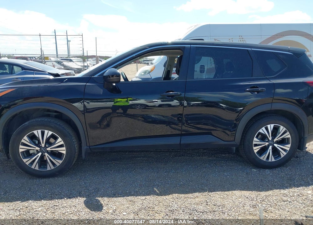 2022 NISSAN ROGUE SV FWD VIN: 5N1BT3BA5NC704008
