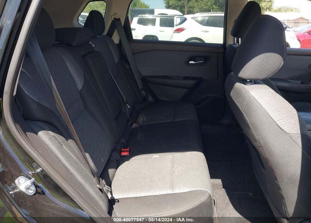 2022 NISSAN ROGUE SV FWD VIN: 5N1BT3BA5NC704008