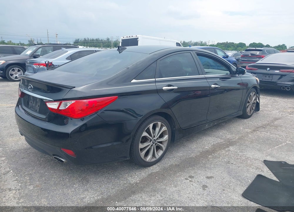 2014 HYUNDAI SONATA SE VIN: 5NPEC4AC4EH890879