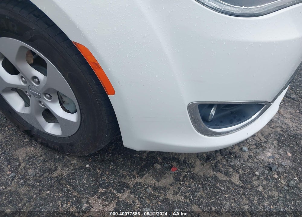 2018 CHRYSLER PACIFICA HYBRID TOURING L VIN: 2C4RC1L72JR105689
