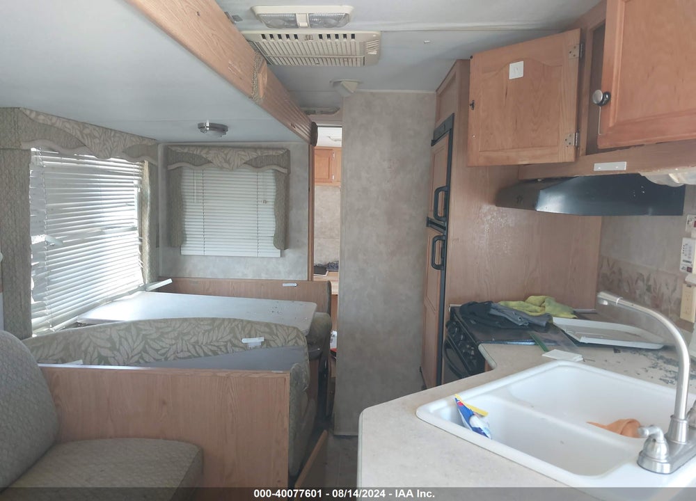 2007 TERRY OTHER VIN: 1EA1R262271509013