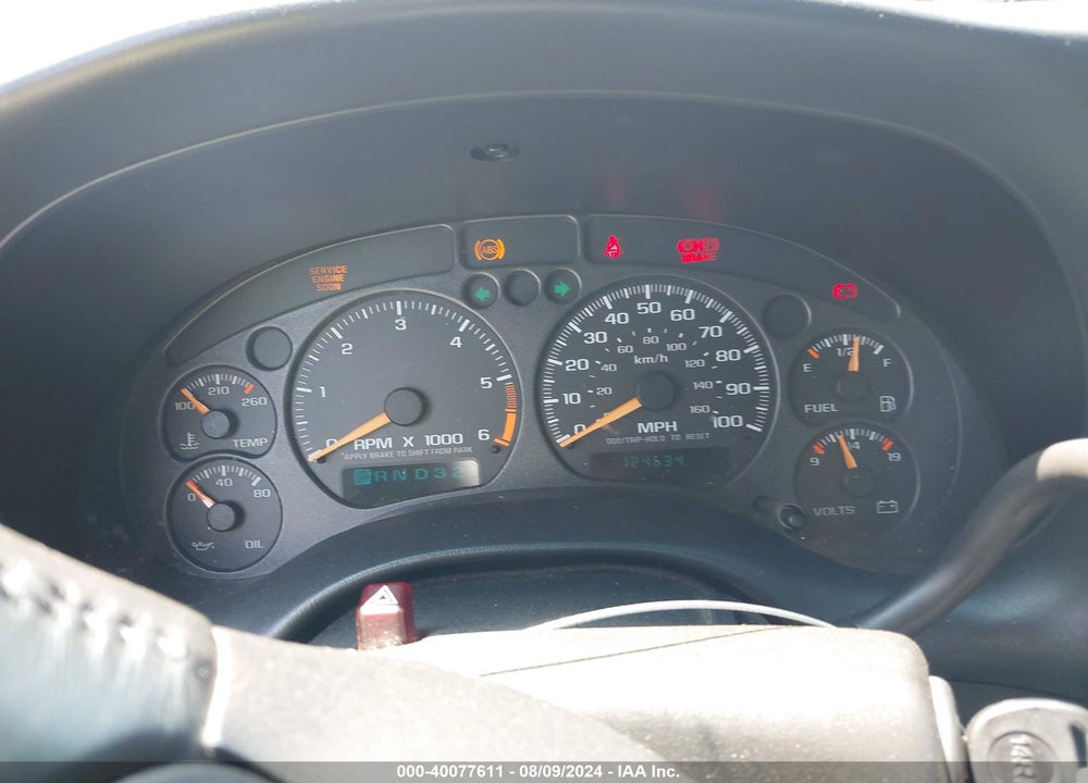 2002 CHEVROLET S-10 LS VIN: 1GCCT19W828222159
