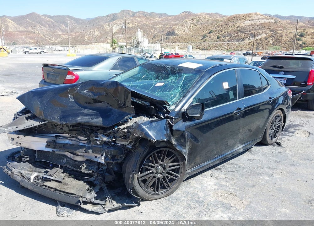 2018 TOYOTA CAMRY SE VIN: JTNB11HK5J3065679