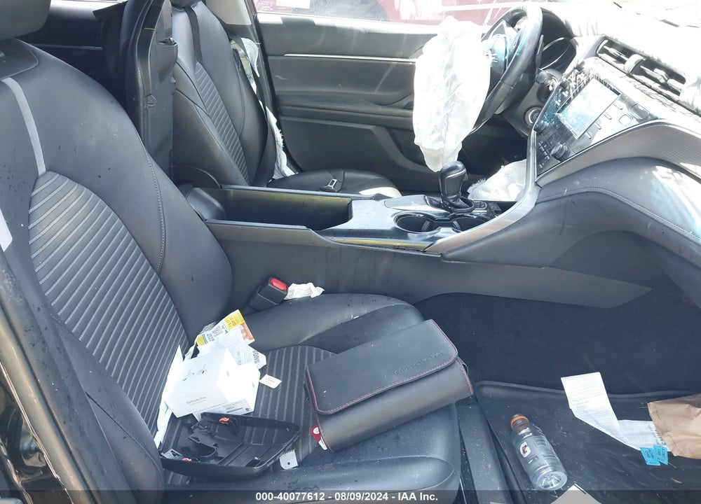 2018 TOYOTA CAMRY SE VIN: JTNB11HK5J3065679