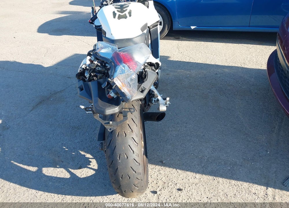 2014 HONDA VFR800 F VIN: JH2RC7913EK000726
