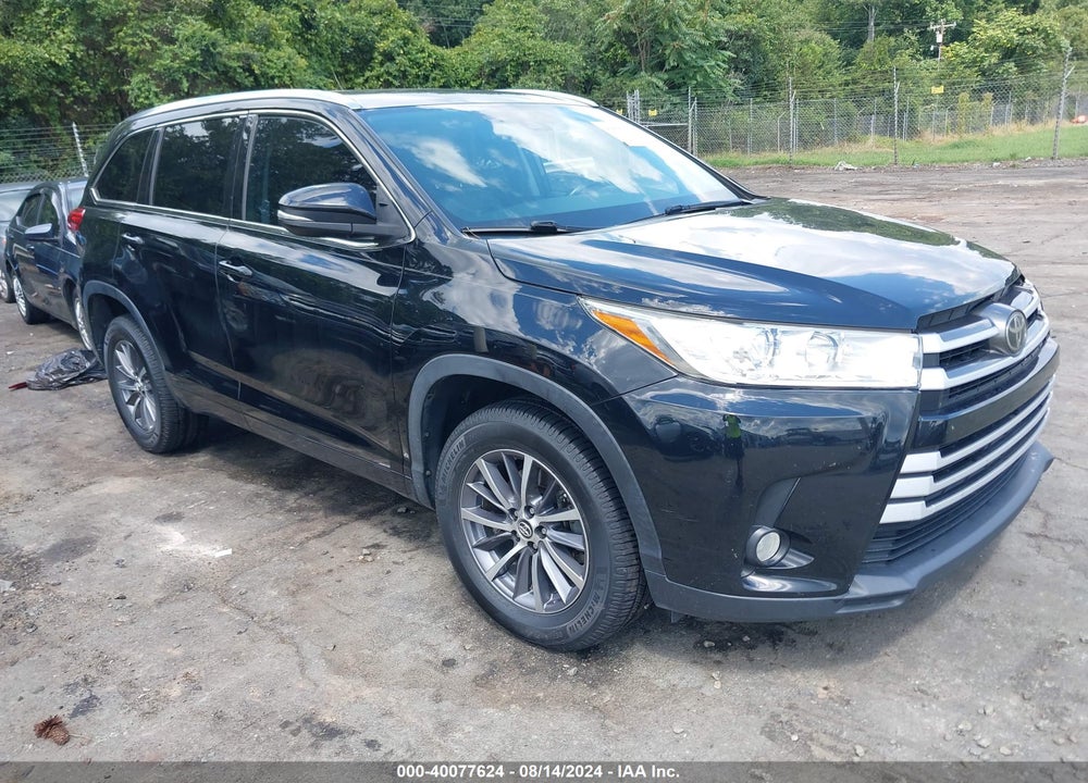2017 TOYOTA HIGHLANDER VIN: 5TDKZRFHXHS509294