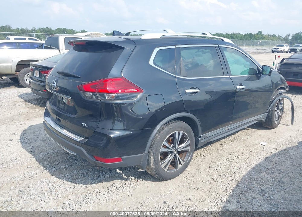 2017 NISSAN ROGUE SL VIN: 5N1AT2MT5HC774892