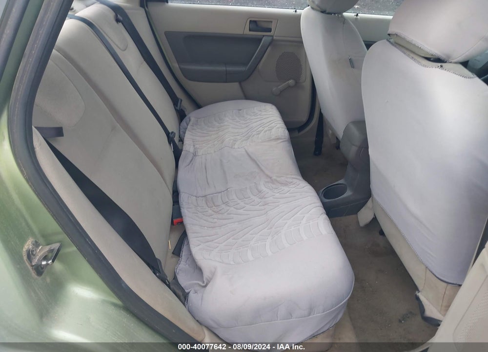 2008 FORD FOCUS S VIN: 1FAHP34N18W215567