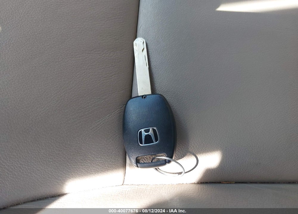 2013 HONDA CIVIC EX-L VIN: 2HGFB2F99DH543579