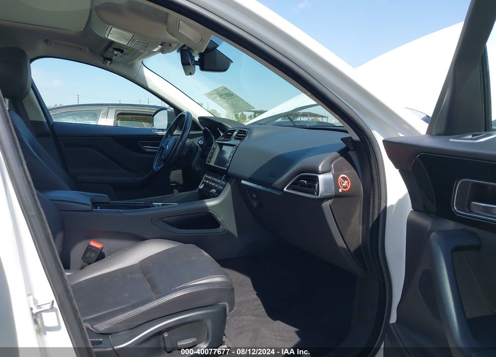 2018 JAGUAR F-PACE 25T PREMIUM VIN: SADCJ2FX0JA254799