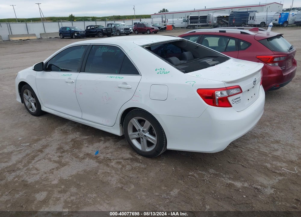 2013 TOYOTA CAMRY SE VIN: 4T1BF1FK8DU223967