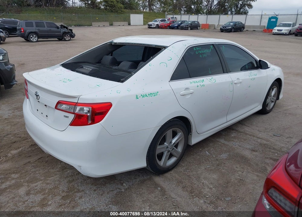 2013 TOYOTA CAMRY SE VIN: 4T1BF1FK8DU223967