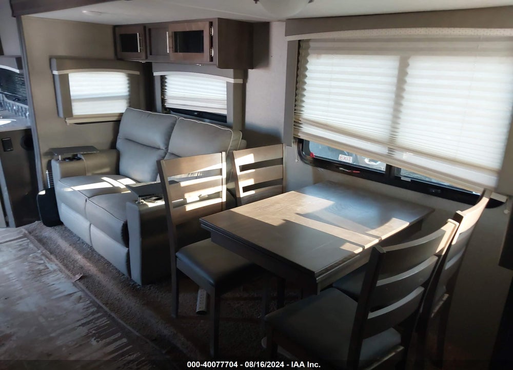 2020 FOREST RIVER ROCKWOOD VIN: 4X4TRLB27LZ169283