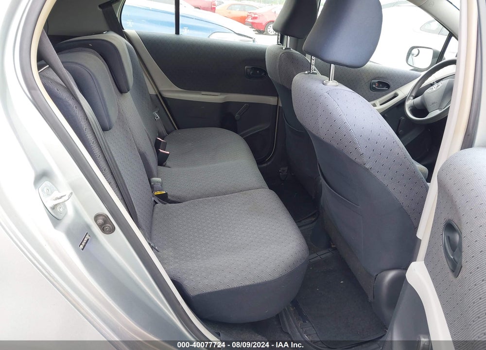 2011 TOYOTA YARIS VIN: JTDKT4K39B5329011