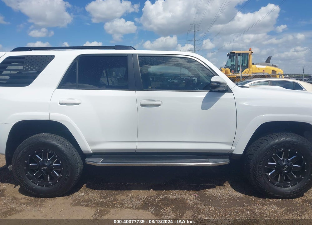 2019 TOYOTA 4RUNNER TRD OFF ROAD PREMIUM VIN: JTEBU5JR1K5733182