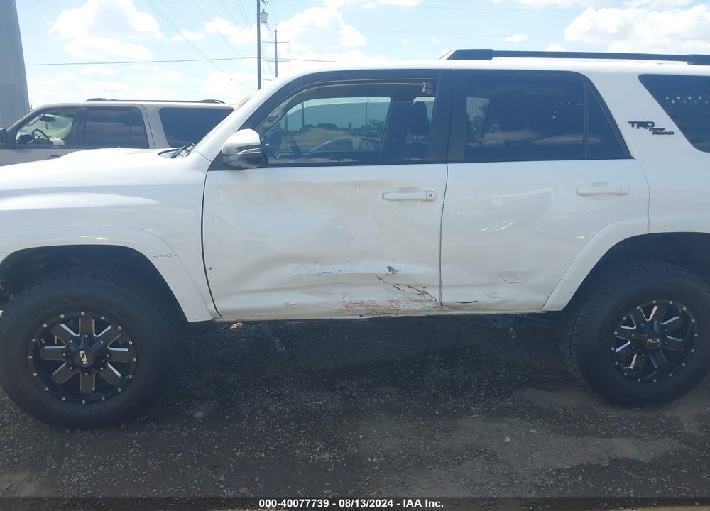 2019 TOYOTA 4RUNNER TRD OFF ROAD PREMIUM VIN: JTEBU5JR1K5733182