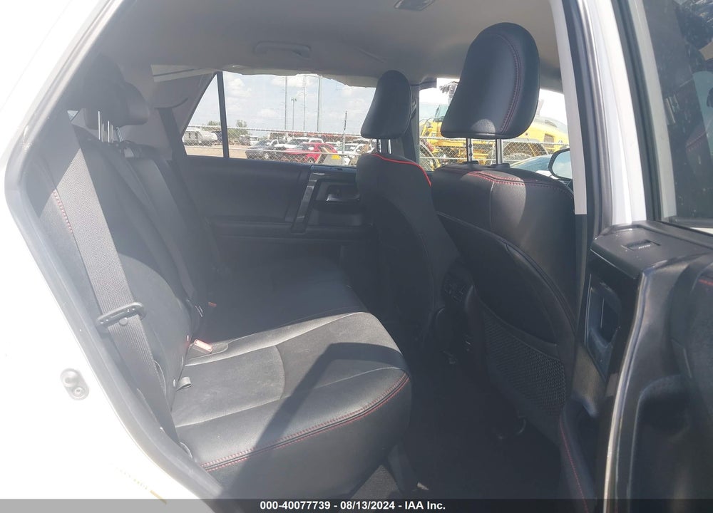 2019 TOYOTA 4RUNNER TRD OFF ROAD PREMIUM VIN: JTEBU5JR1K5733182