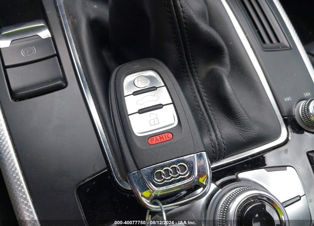 2013 AUDI A4 2.0T PREMIUM VIN: WAUHFAFL7DA182186