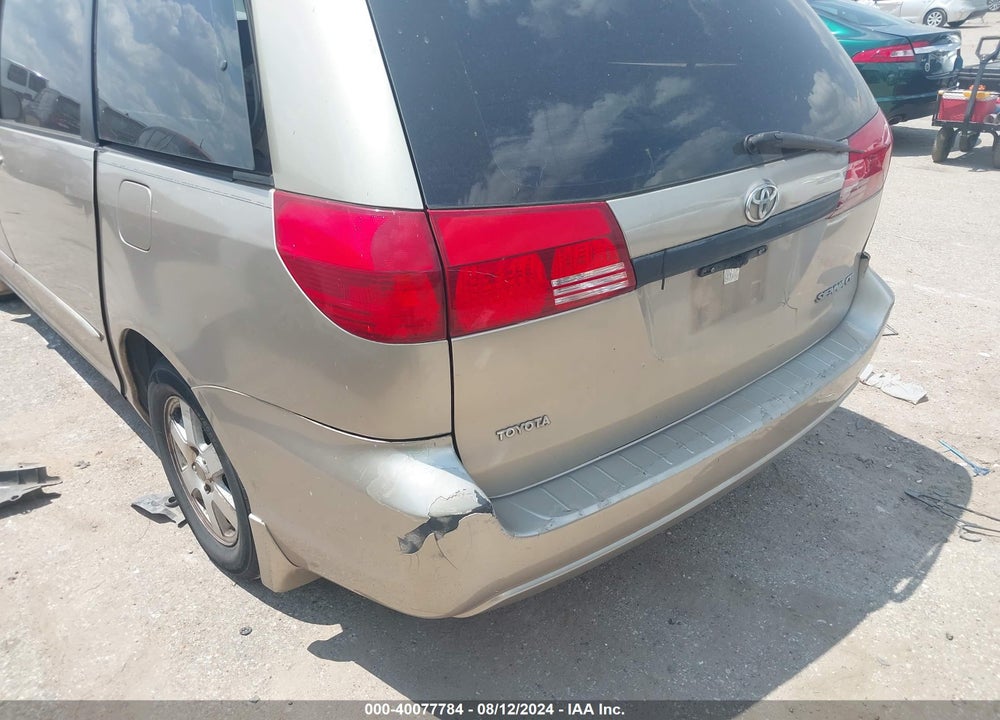 2004 TOYOTA SIENNA CE VIN: 5TDZA23C74S082382