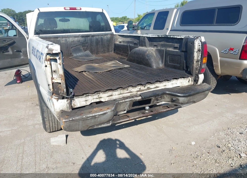 2004 GMC SIERRA 2500 WORK TRUCK VIN: 1GTGC24U74Z194008