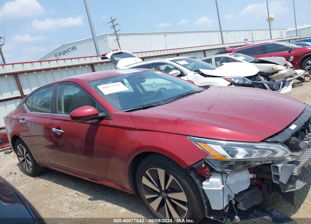 2021 NISSAN ALTIMA SV FWD VIN: 1N4BL4DV2MN418524
