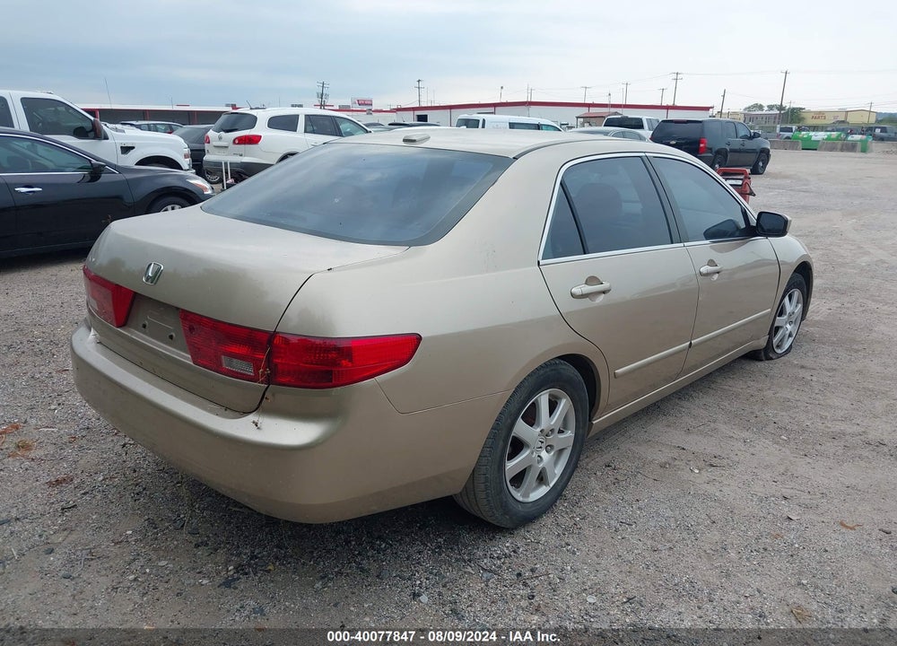 2005 HONDA ACCORD 3.0 EX VIN: 1HGCM66545A080008
