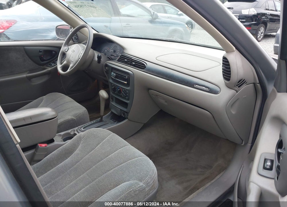1999 CHEVROLET MALIBU VIN: 1G1ND52T7X6269692