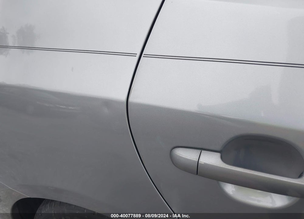 2010 HYUNDAI ELANTRA SE VIN: KMHDU4AD7AU135187