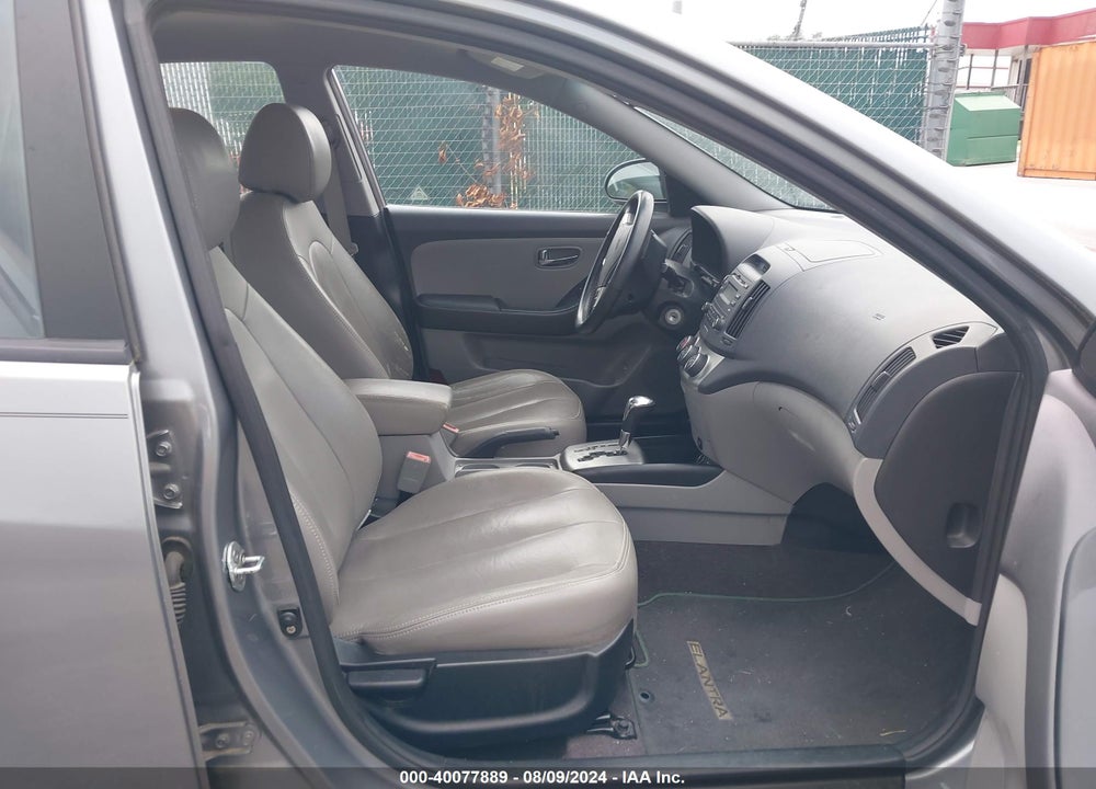 2010 HYUNDAI ELANTRA SE VIN: KMHDU4AD7AU135187