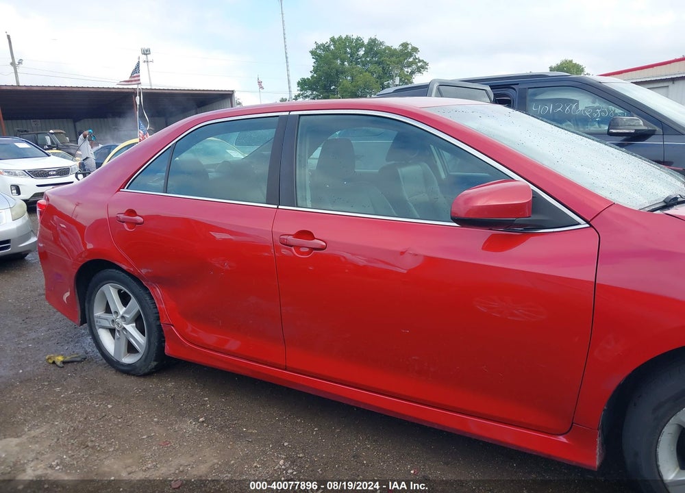 2012 TOYOTA CAMRY SE VIN: 4T1BF1FK8CU572934