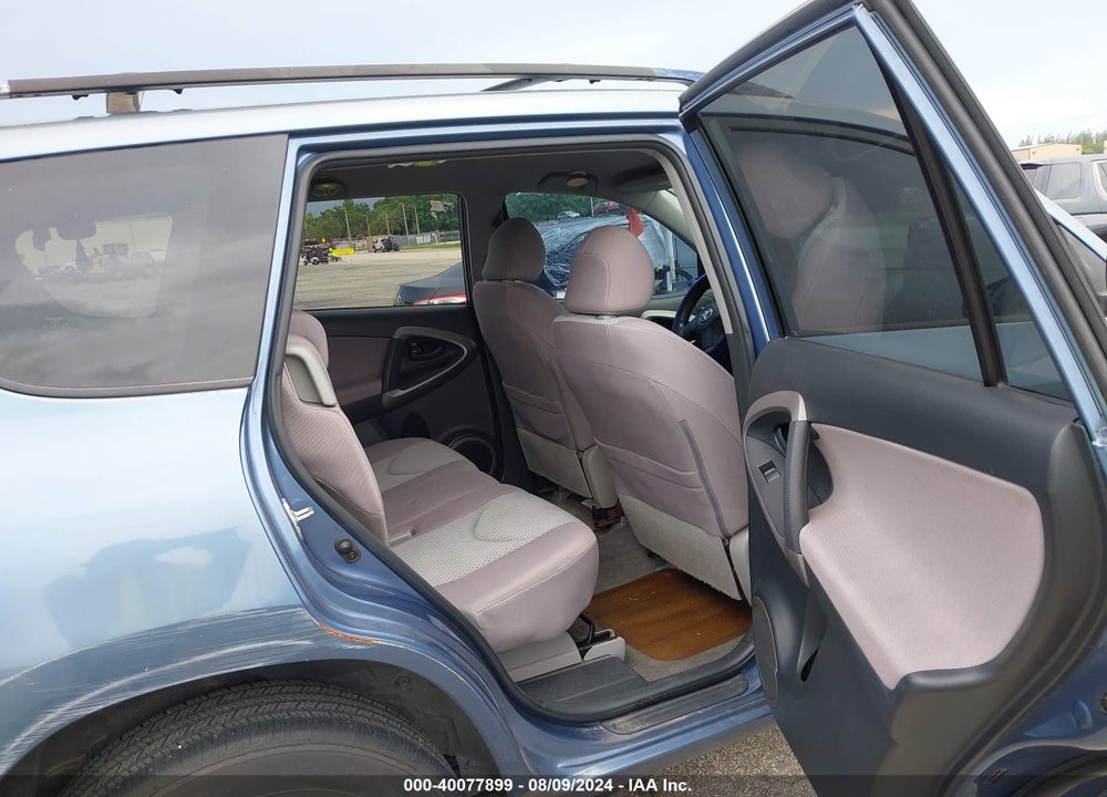 2006 TOYOTA RAV4 VIN: JTMBD33V865013550