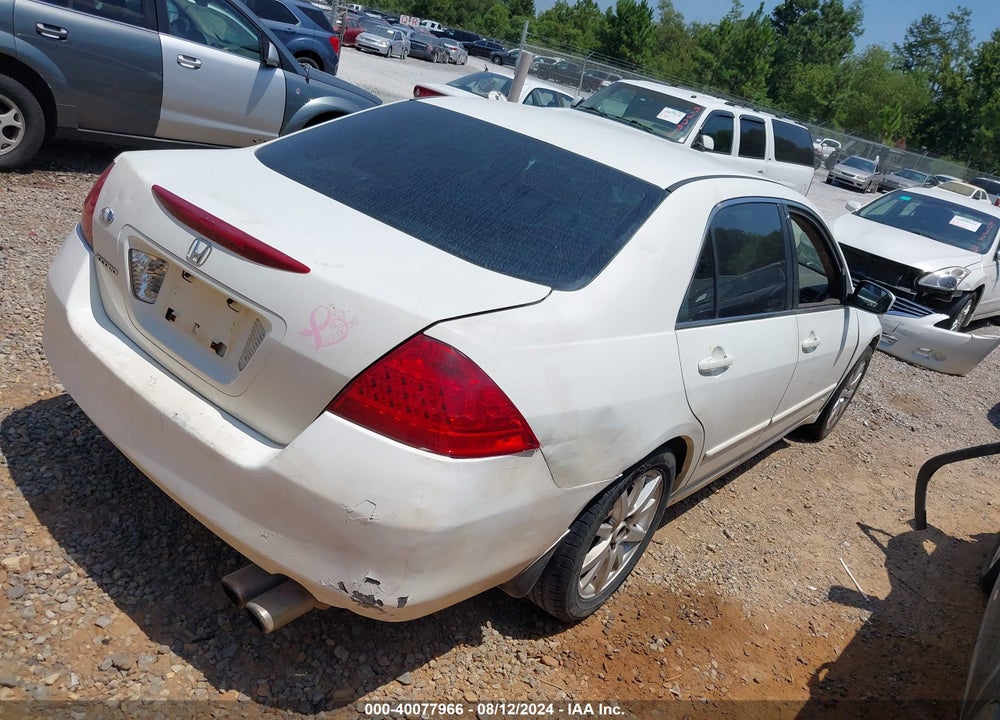 2007 HONDA ACCORD 2.4 SE VIN: JHMCM56337C010688