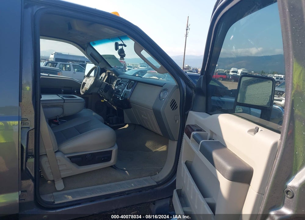 2008 FORD F-250 LARIAT VIN: 1FTSW21R78EC64556