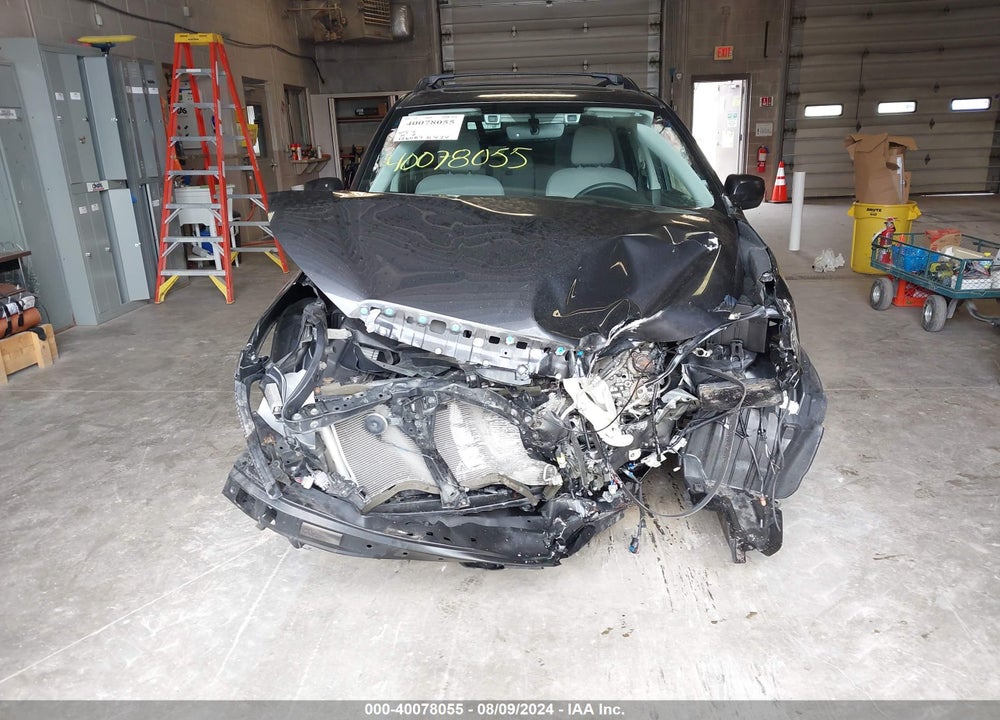 2018 SUBARU FORESTER 2.5I PREMIUM VIN: JF2SJAGC8JH421058