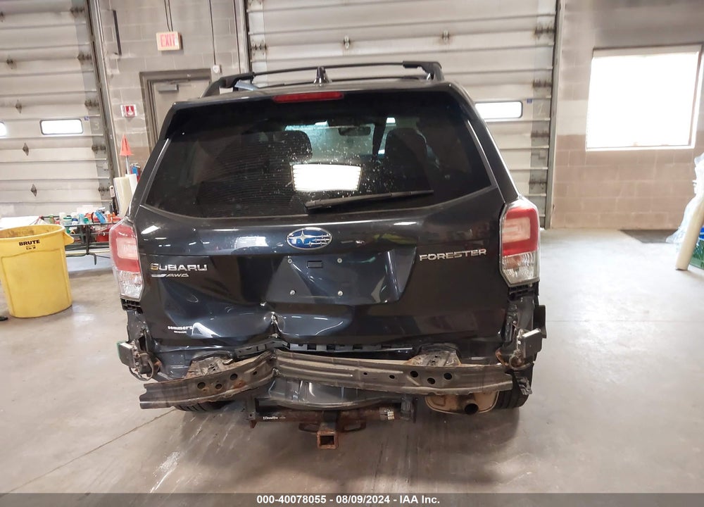 2018 SUBARU FORESTER 2.5I PREMIUM VIN: JF2SJAGC8JH421058