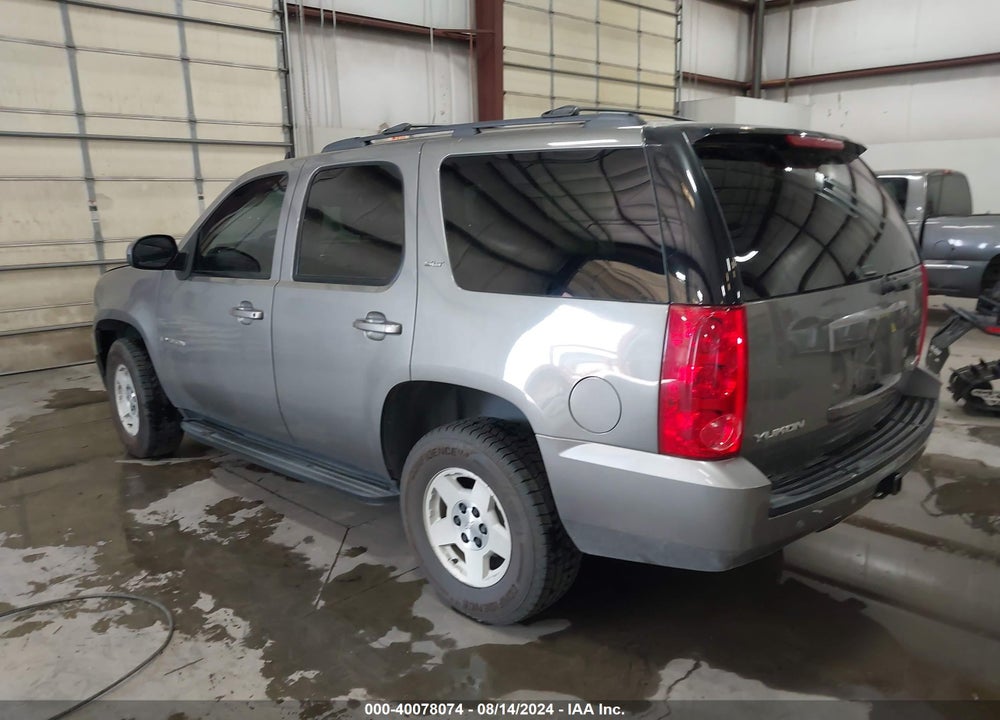 2008 GMC YUKON SLT VIN: 1GKFK13068J211056