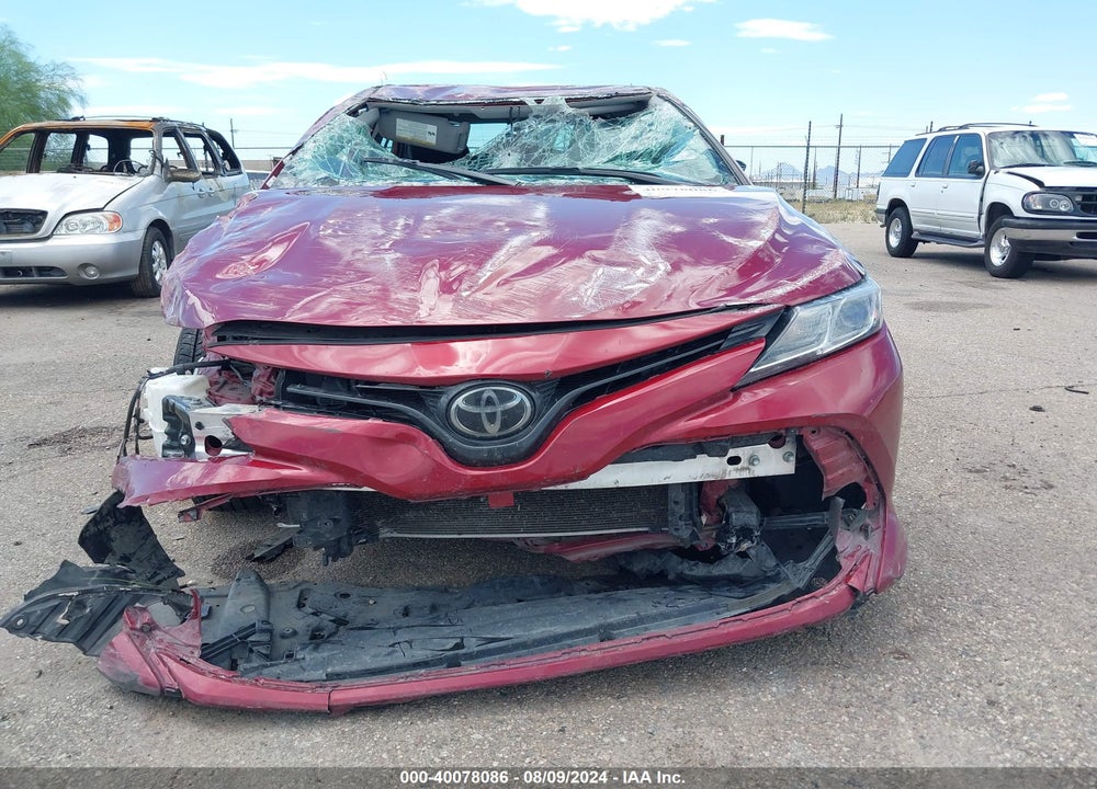 2019 TOYOTA CAMRY LE VIN: 4T1B11HK7KU741111