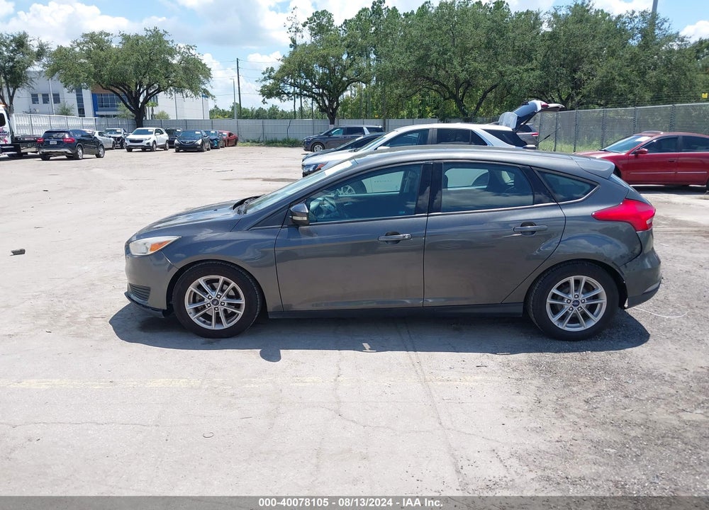 2016 FORD FOCUS SE VIN: 1FADP3K26GL290157