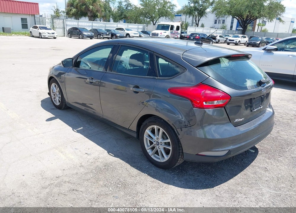 2016 FORD FOCUS SE VIN: 1FADP3K26GL290157
