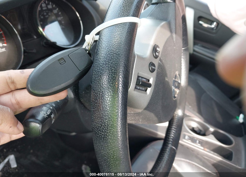 2013 NISSAN ROGUE SV W/SL PKG VIN: JN8AS5MV8DW103238