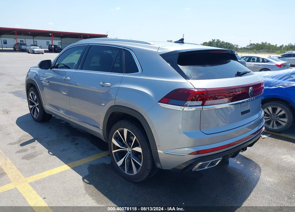 2024 VOLKSWAGEN ATLAS CROSS SPORT 2.0T SEL PREMIUM R-LINE VIN: 1V2FE2CA3RC231206
