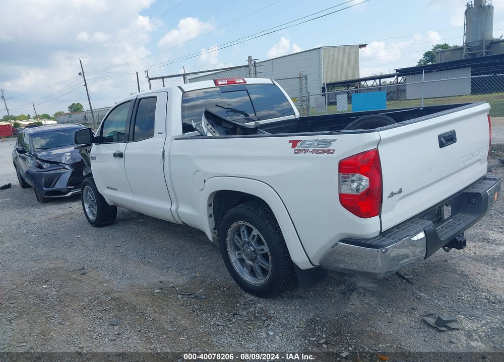 2015 TOYOTA TUNDRA SR5 5.7L V8 VIN: 5TFUW5F17FX448507