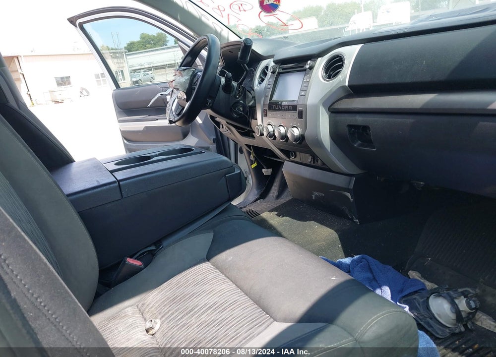 2015 TOYOTA TUNDRA SR5 5.7L V8 VIN: 5TFUW5F17FX448507