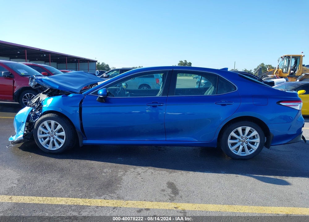 2020 TOYOTA CAMRY LE VIN: 4T1C11AK1LU390910