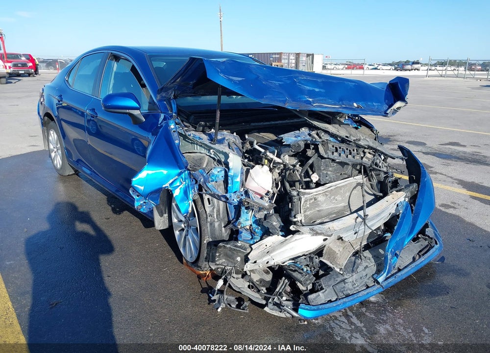 2020 TOYOTA CAMRY LE VIN: 4T1C11AK1LU390910