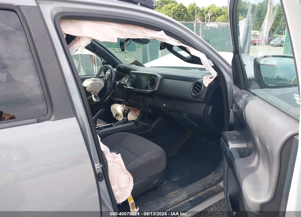 2018 TOYOTA TACOMA VIN: 3TMCZ5AN7JM173054