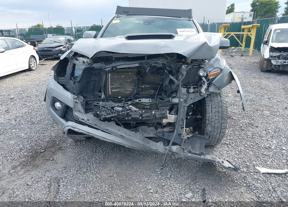 2018 TOYOTA TACOMA VIN: 3TMCZ5AN7JM173054