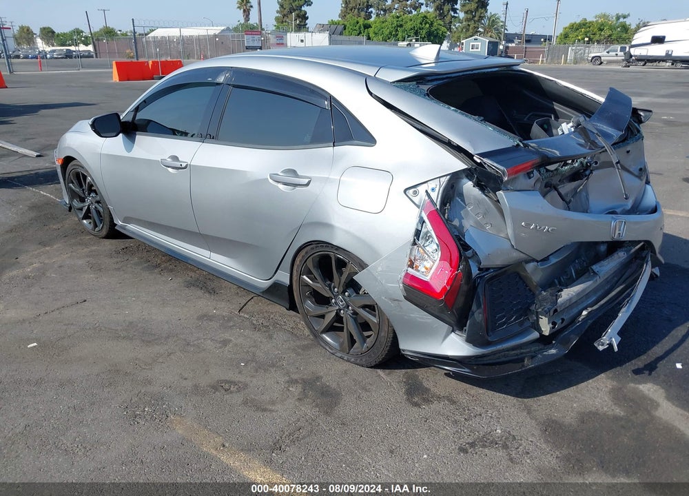 2018 HONDA CIVIC SPORT VIN: SHHFK7H44JU418017