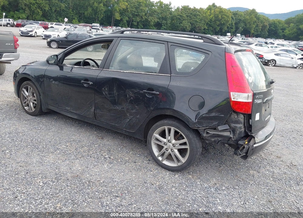 2010 HYUNDAI ELANTRA TOURING VIN: KMHDC8AE4AU063254